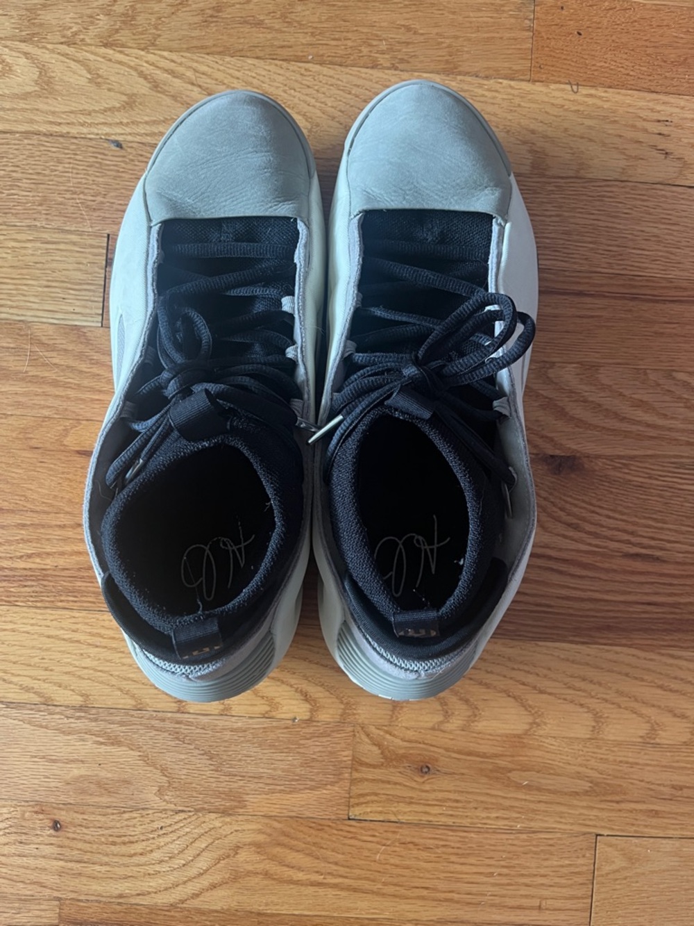 Harden Vol 8 Size 12M - Picture 3 of 4